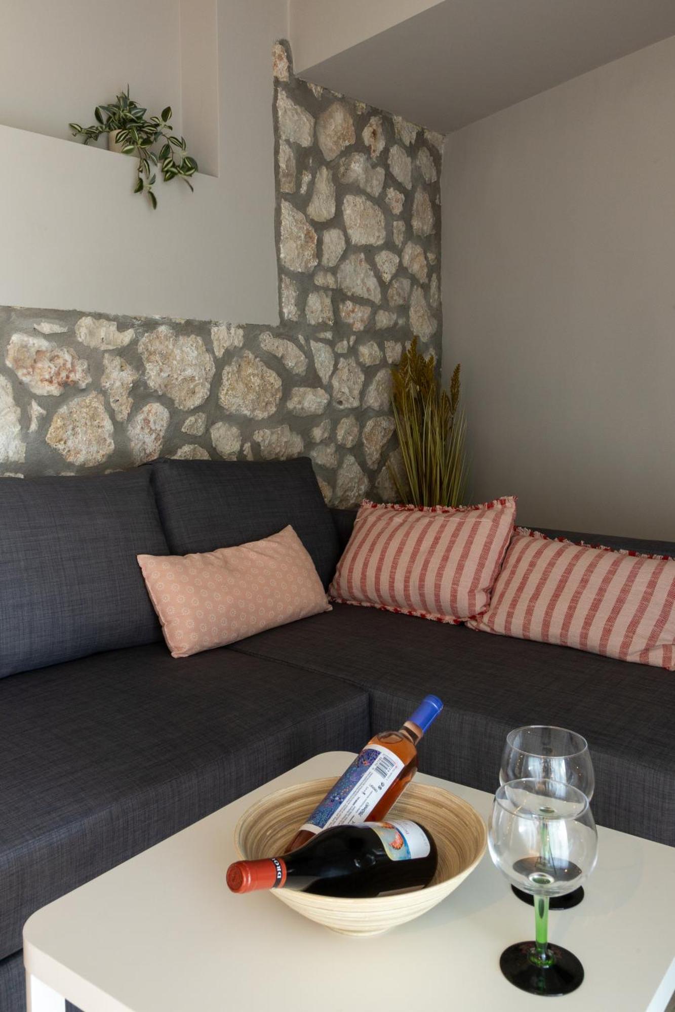 Marcon Stone House Nikiana Villa Buitenkant foto